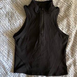 Lululemon tank size 6 black